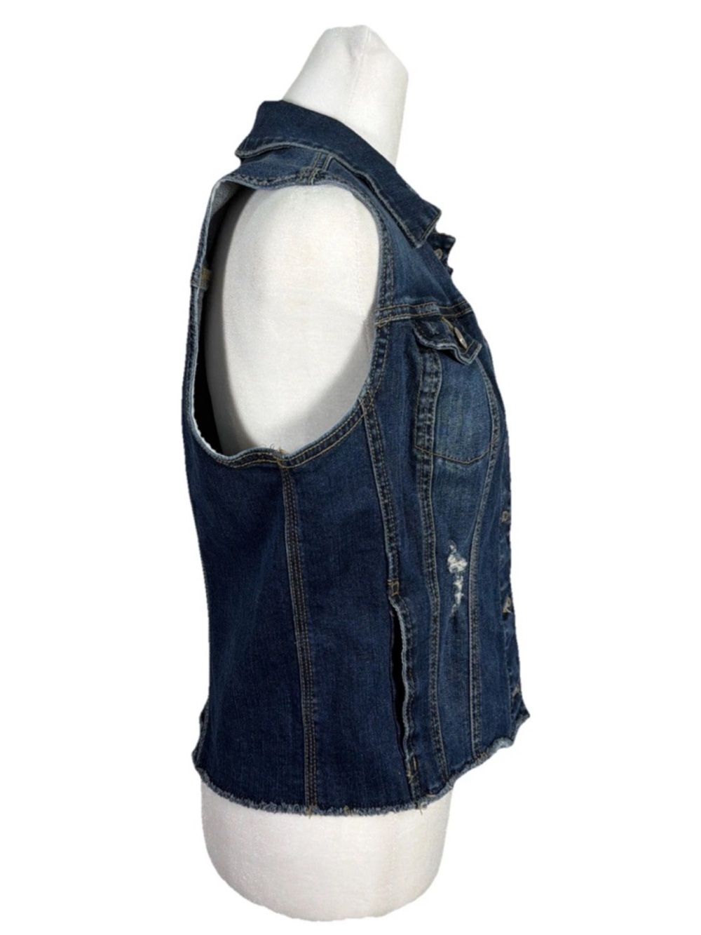 Maurices Blue Distressed Denim Vest Size M Medium Button Down Front Sleeveless - Picture 5 of 12